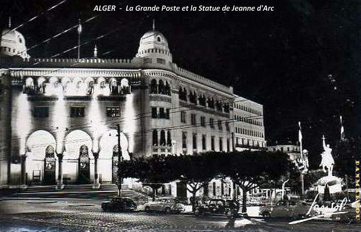 Alger - Gande Poste et Jeanne d'Arc - 03.jpg